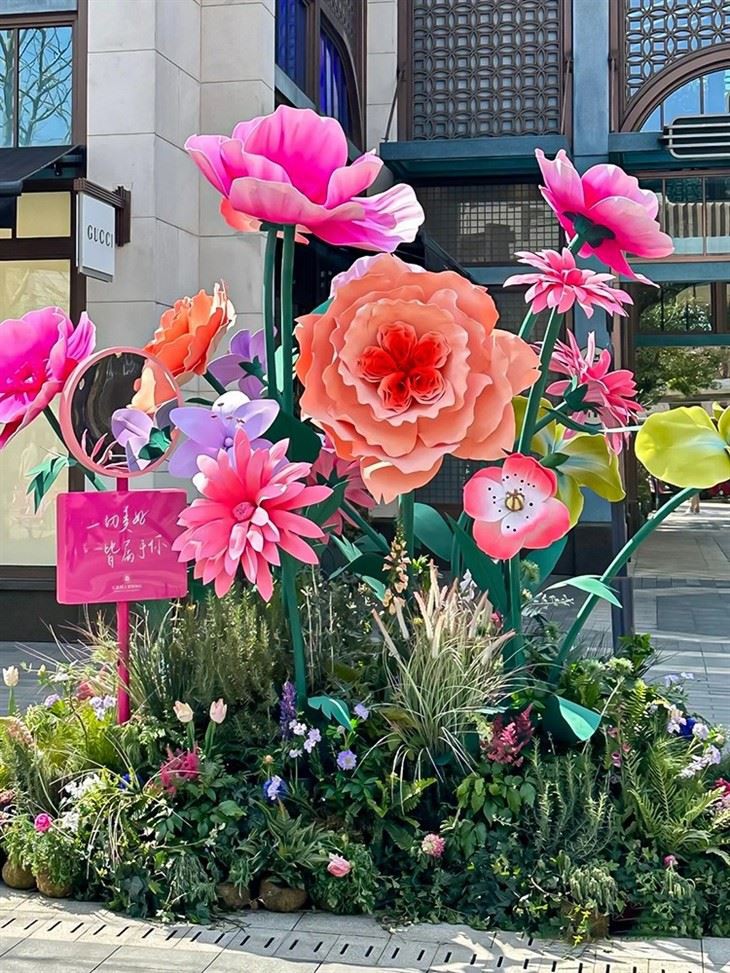 Large Foam Paper Flowers