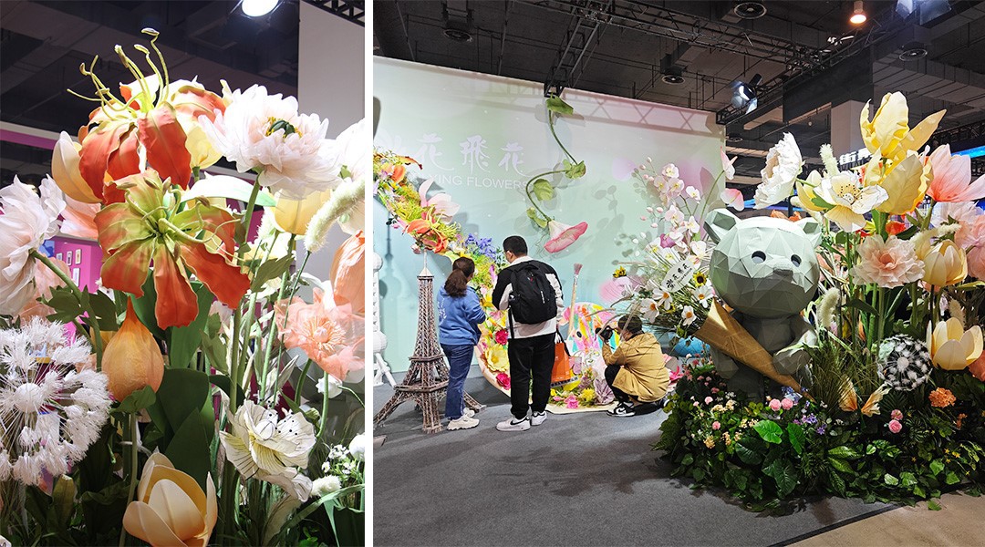 Giant paper flowers Giant paper flowers